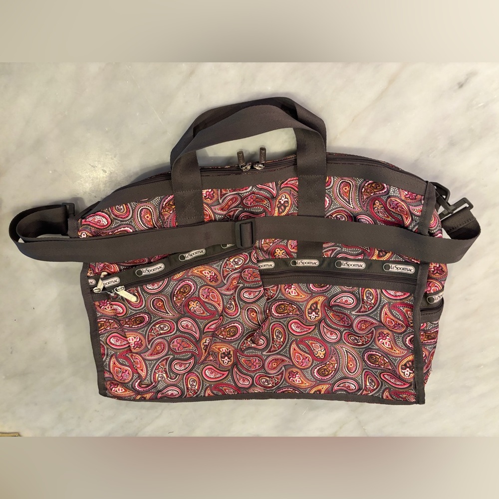 Le Sport Sac Deluxe Large Weekender in Gorgeous Hot Pink and Gray Paisley.